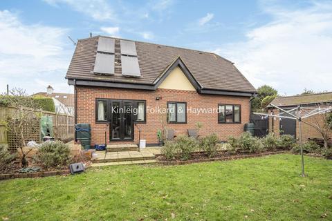 36 Croft Avenue, West Wickham, BR4 0QJ