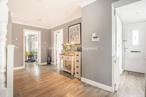 36 Croft Avenue, West Wickham, BR4 0QJ