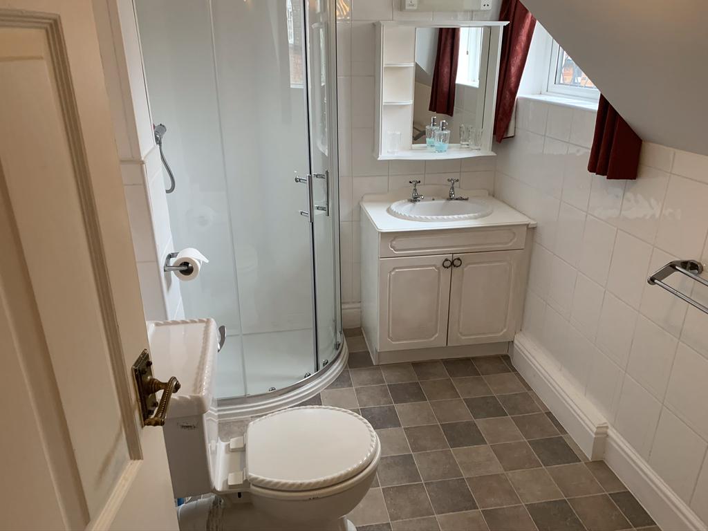 Ensuite