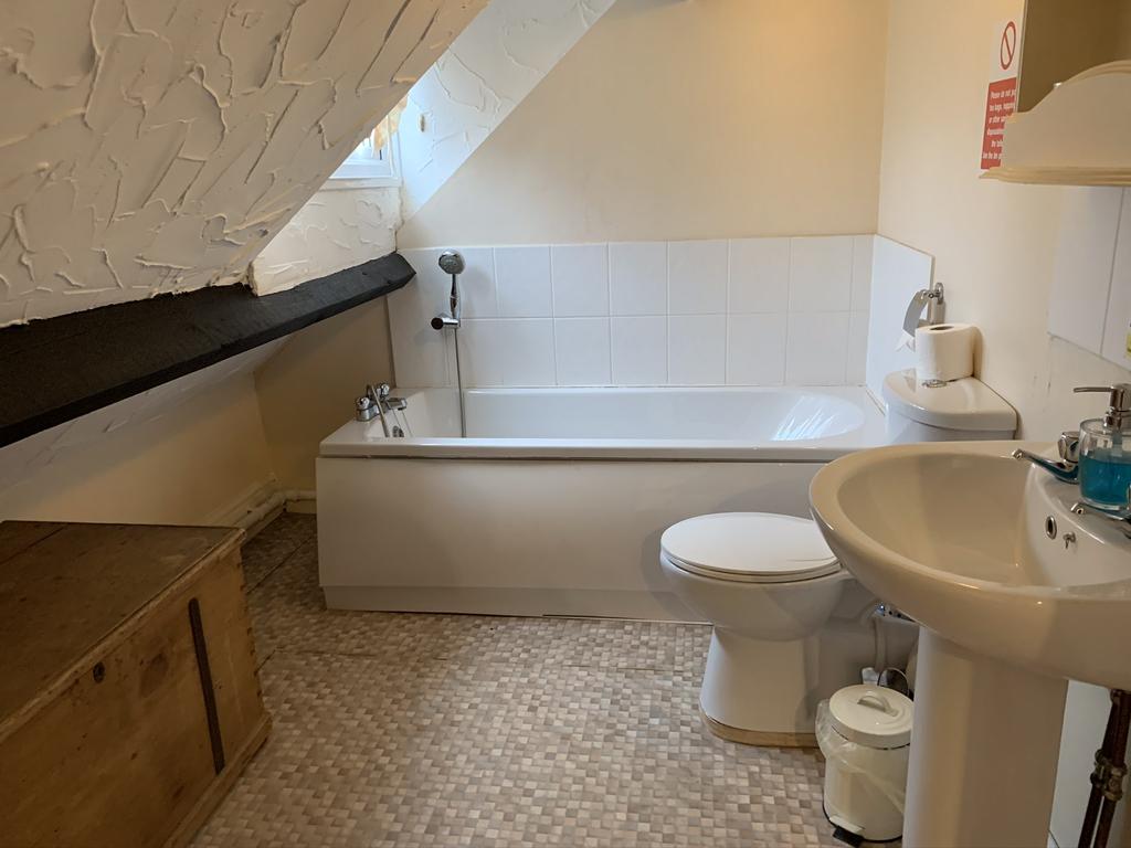 Ensuite