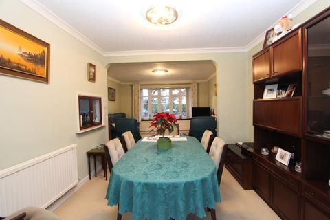 3 Grassmere Road, Yatton, Bristol, BS49 4DD