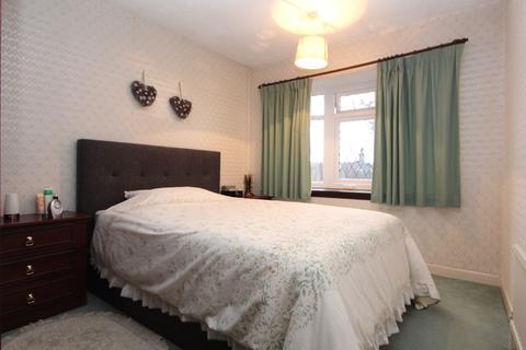 3 Grassmere Road, Yatton, Bristol, BS49 4DD