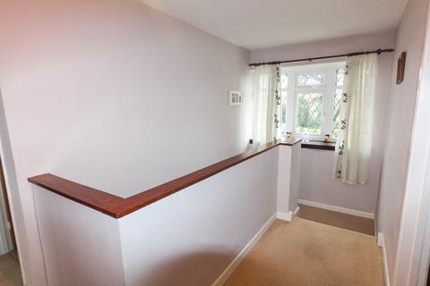 3 Grassmere Road, Yatton, Bristol, BS49 4DD