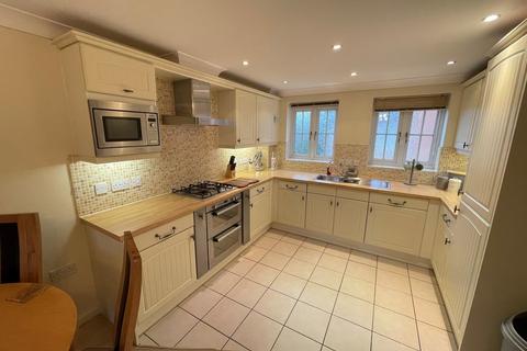 2 bedroom apartment to rent, Westlands House, Basingstoke RG21