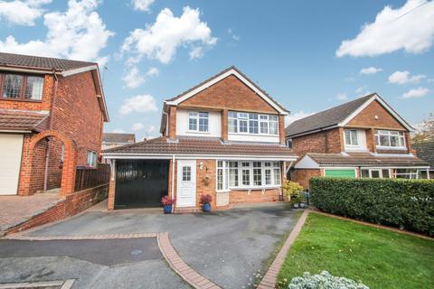 8 Rose Hill, Atherstone, CV9 1PT