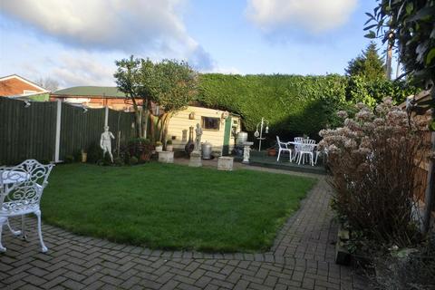 16 Alfreda Avenue, Hollywood, Birmingham, B47 5BP