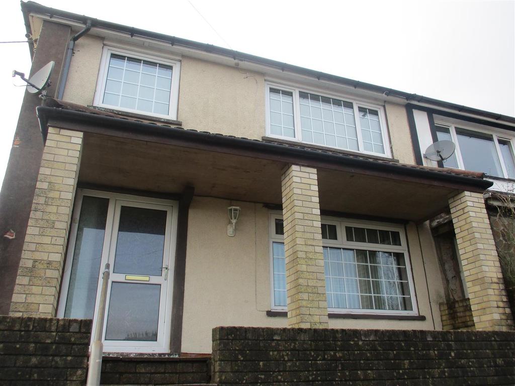 Hawthorn Terrace, Perthcelyn... 3 bed semidetached house £92,995