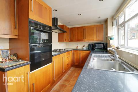 129 Richmond Road, Ilford, IG1 1JS