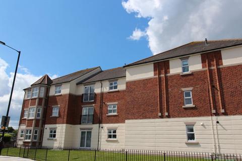 2 bedroom apartment to rent, Deneside Court, Whitley Bay.  NE26 3BL