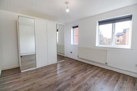 1 bedroom flat to rent, Wigston Close, London, N18