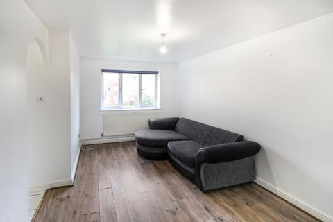 1 bedroom flat to rent, Wigston Close, London, N18