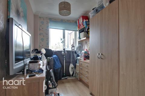 139 Knox Road, Clacton-on-sea, CO15 3TT