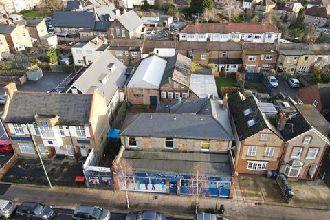 99 East Barnet Road, Barnet, EN4 8RF