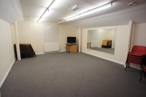 99 East Barnet Road, Barnet, EN4 8RF