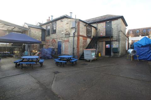 99 East Barnet Road, Barnet, EN4 8RF