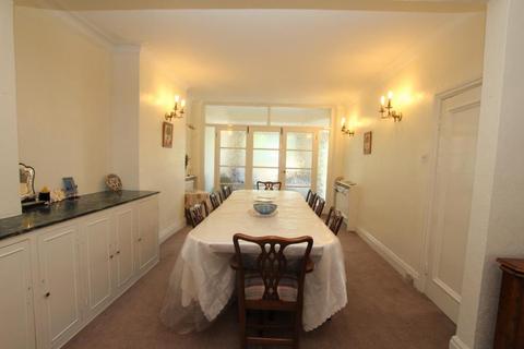 31 Shaftesbury Avenue, Kenton, Harrow, HA3 0QU
