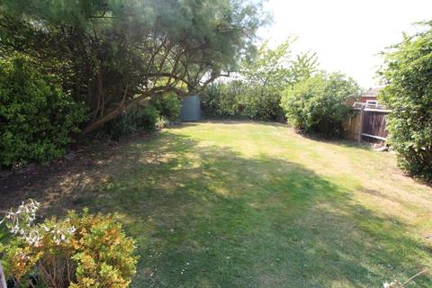 31 Shaftesbury Avenue, Kenton, Harrow, HA3 0QU