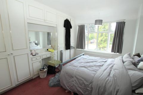 42 Drummond Drive, Stanmore, HA7 3PD