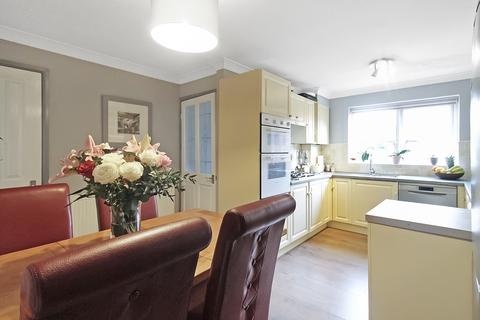 2 Cartwright Close, Bournemouth, BH10 5HL