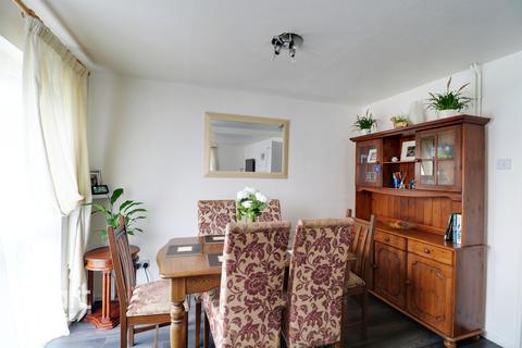 12 Fulbourn Old Drift, Cambridge, CB1 9NE