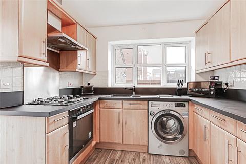 16 Fieldside Close, Thorngumbald, Hull, HU12 9GE