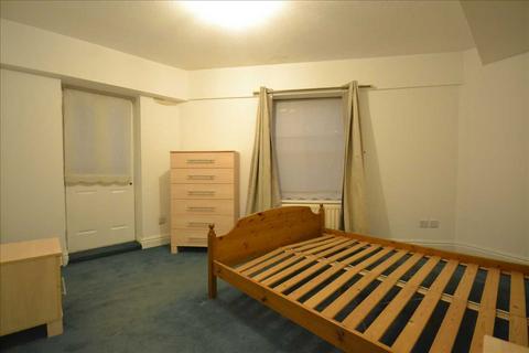 2 bedroom apartment to rent, Conniston Court, High Street, Harrow on the Hill