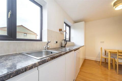 84 Saunders Ness Road, London, E14 3EA