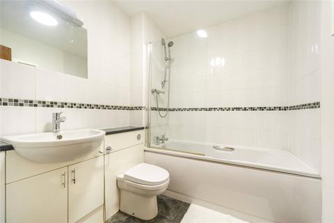 84 Saunders Ness Road, London, E14 3EA