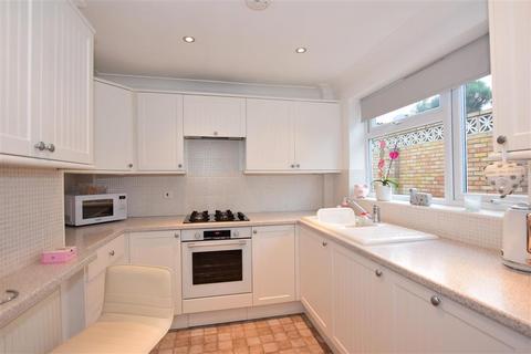 22 Ash Crescent, Higham, Rochester, ME3 7BA