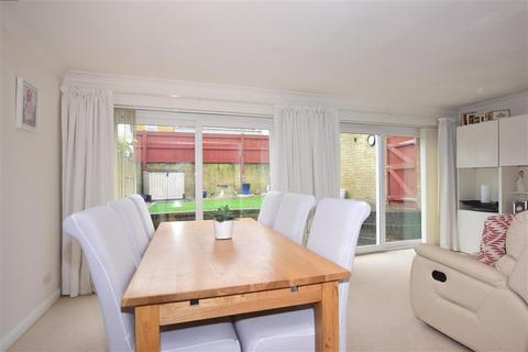 22 Ash Crescent, Higham, Rochester, ME3 7BA