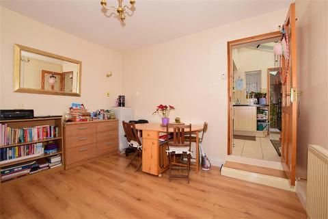 14 Churchill Road, South Croydon, CR2 6HA