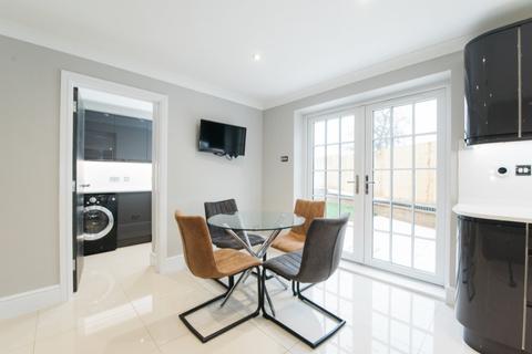 17 Hayton Close, Luton, LU3 4HD