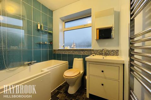 33 Batworth Drive, Sheffield, S5 8XW