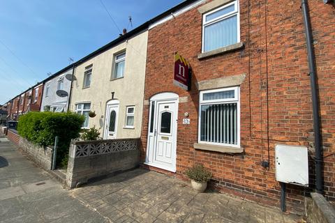 2 bedroom terraced house to rent, Newfield Street, Sandbach, CW11