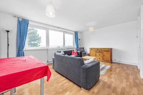 52 Lydney Close, London, SW19 6JN