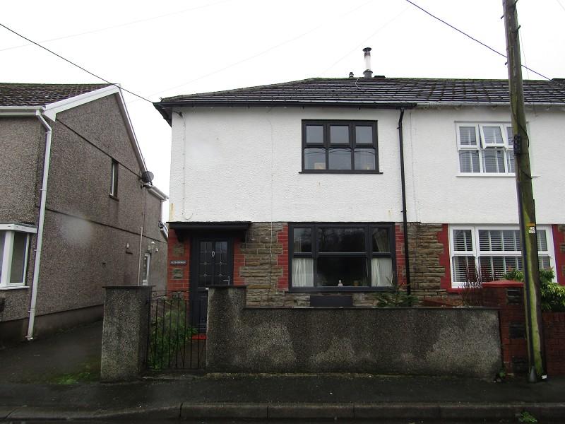 William Street, Glanrhyd... 3 bed end of terrace house £132,000