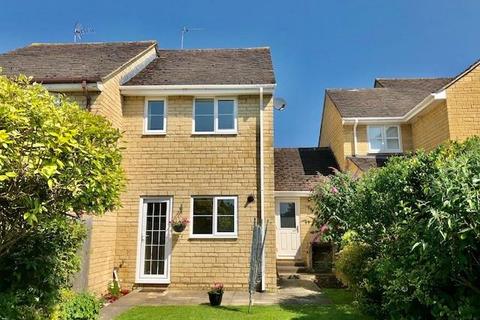 2 bedroom terraced house to rent - Cogges,  Witney,  OX28