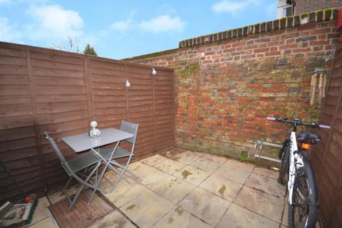 12 Bocking End, Braintree, CM7 9AA