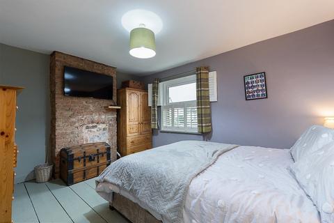 73 Cross Road, Croydon, CR0 6TF