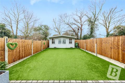 42 Cattawade Link, Basildon, SS14 2QF