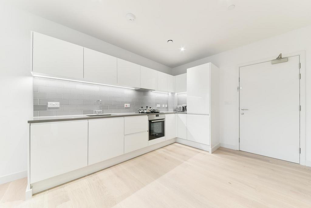 Apartment in London - View 2