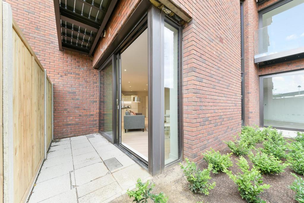 Apartment in London - View 4
