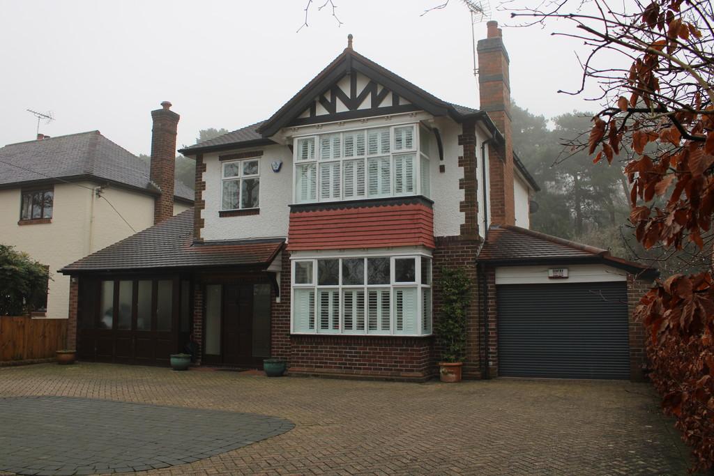 Chester Road, Sandiway 3 bed detached house £500,000