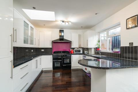 76 Redbridge Lane West, London, E11 2LA