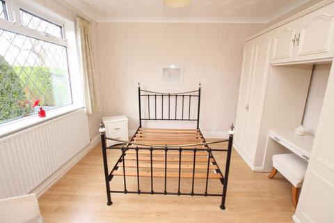 8 Great Coates Road, Healing, Grimsby, DN41 7QS