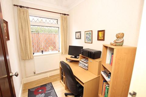 8 Great Coates Road, Healing, Grimsby, DN41 7QS