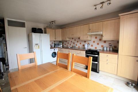 29 Rawnsley Avenue, Mitcham, CR4 4BS