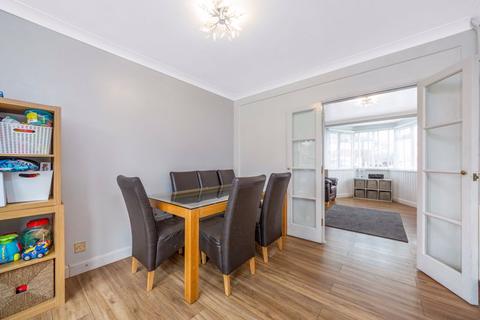 61 Riverside Road, Sidcup, DA14 4PT