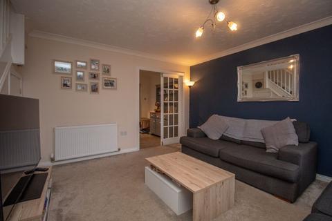 18 Coopers Close, Taverham, Norwich, NR8 6QZ