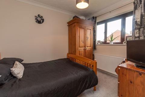 18 Coopers Close, Taverham, Norwich, NR8 6QZ